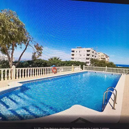 Wonderful Views Near To La Mata Beach Apartment